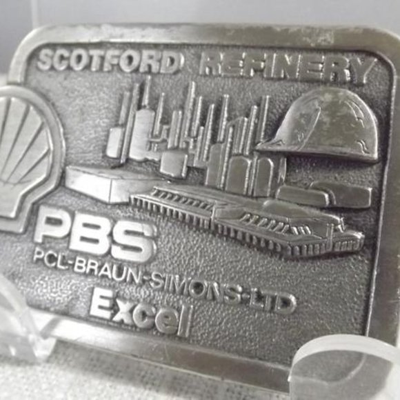 Vintage Scotford Refinery & Shell Gas Belt Buckle - Picture 2 of 10